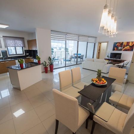 라르나카 Skylight Megaron 아파트 외부 사진